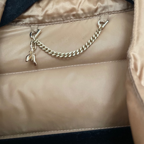 Jacket - Picture 3 of 4